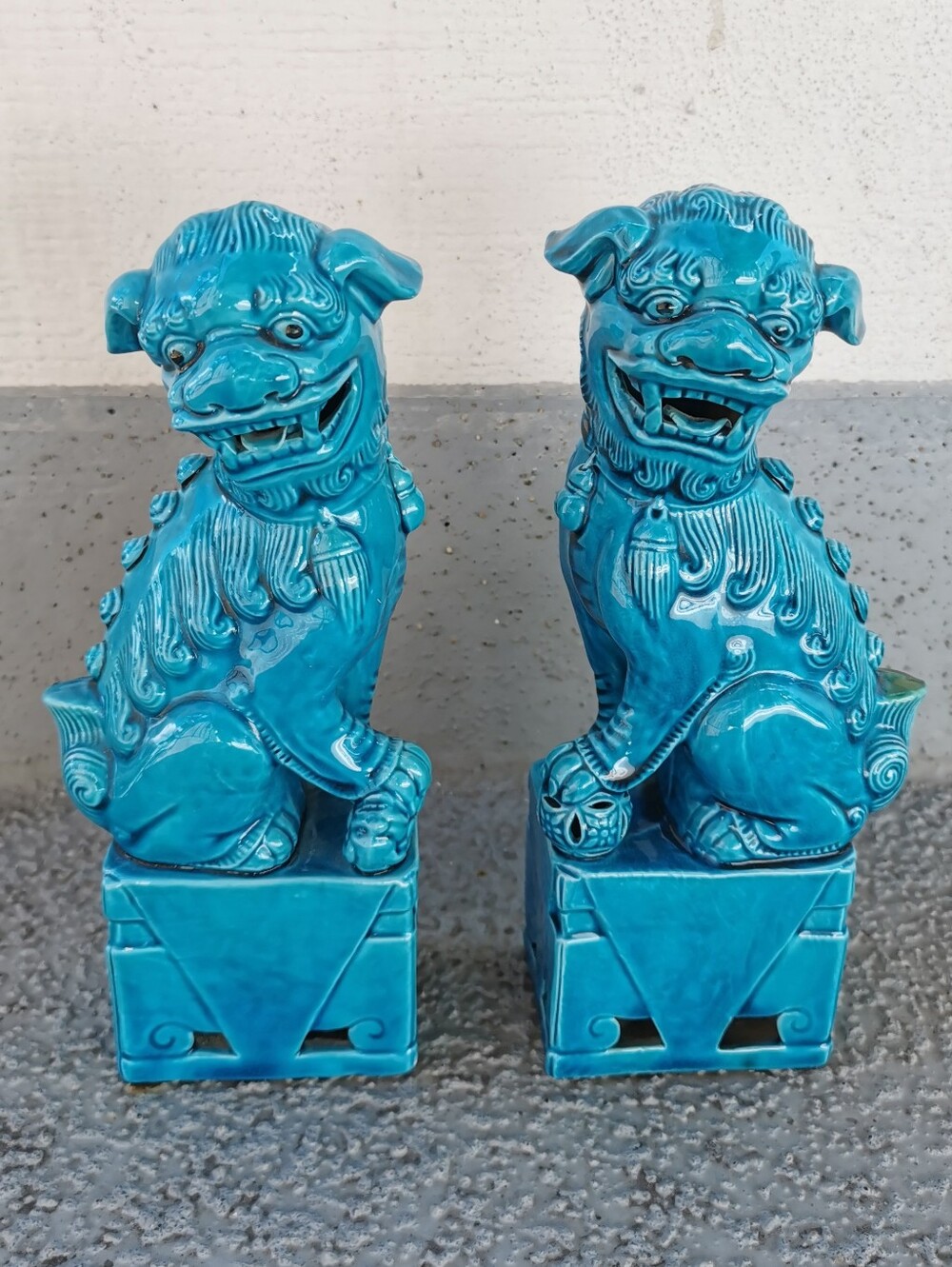 Pair of Vintage Ceramic Foo Dogs / Guardian Lions